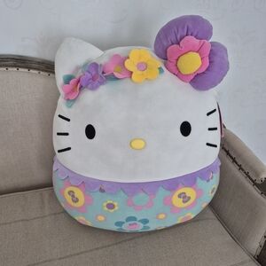 20 Inch Hello Kitty Floral Plush Pillow